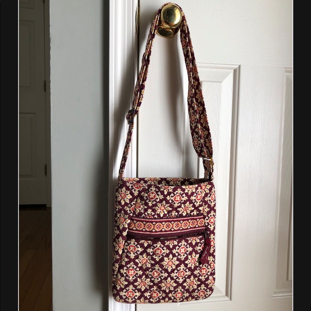 🌺Vera Bradley Hipster Bag🌺